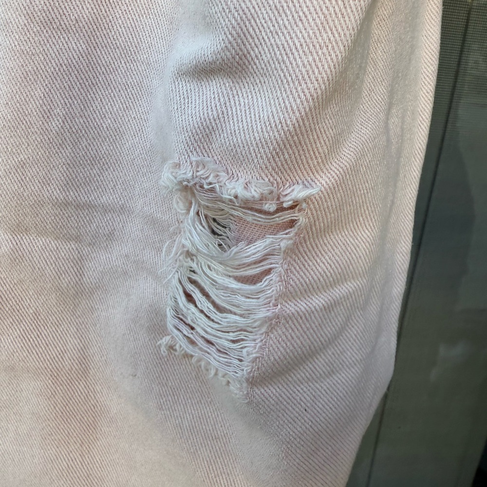 POL light pink distressed relaxed fit jeans 
SZ L NWOT - Picture 7 of 8